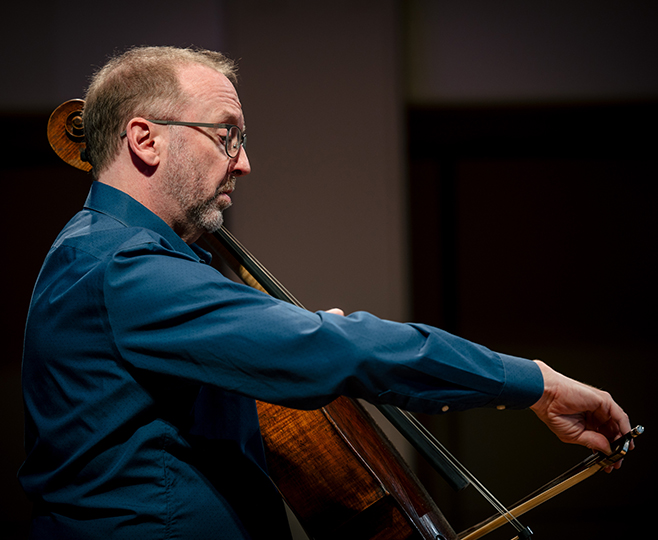 Hye-Jin Kim, violin Peter Stumpf, cello Cynthia Raim, piano